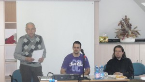 Dr. Cserei Pál elnök, Latorcai Balázs levezető elnök, Bánfi Ádám Tartószerkezeti és Geotechnikai Szakcsoport vezető