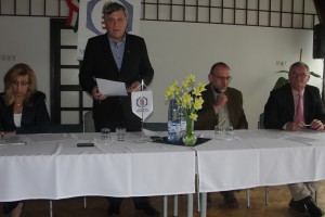 dr. Kis Andrea Titkár, Buzás Zoltán BMMK elnök, Rung Attila levezető elnök